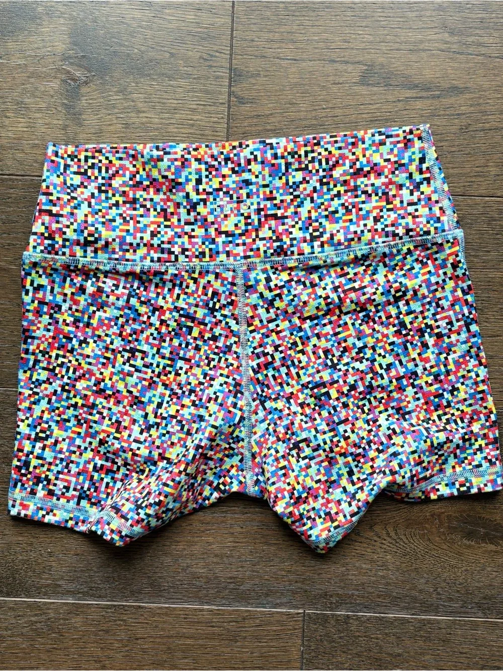 Fleo Ascend shorts
